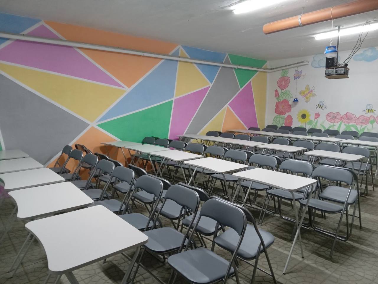 У Троїцько-Сафоновому з’явилося оновлене шкільне укриття: проєкт реалізували за підтримки волонтерів з Казахстану У Троїцько-Сафоновому з’явилося оновлене шкільне укриття: проєкт реалізували за підтримки волонтерів з Казахстану